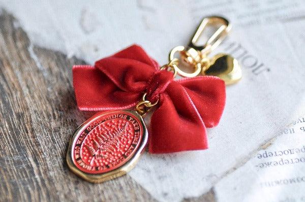 Message Wax Seal Charm Keychain Red Bow & Heart | Fern | Patience | S - Backtozero B20 - botanic, Botanical, bow, charm, Come to those who wait, enamel, enamel keychain, fern, Good things take time, Heart, her, keychain, lapel, metal, Nature, newarrivals, Plant, plants, Red, ribbon, soft enamel, starry, velvet, wax seal