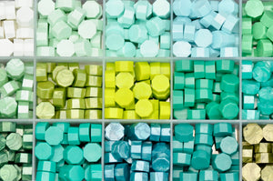 Sealing Wax Beads 15 Grids Palette | Shades of Green - Backtozero B20 - 15 grid, 15grid, Green, Light Green, Metallic Green, newarrivals, octagon bead, Pale Green, palette, Pastel Green, sealing wax, Wax Beads