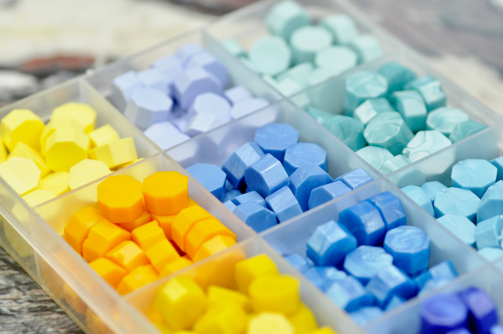 Sealing Wax Beads 15 Grids Palette | Sunset - Backtozero B20 - 15 grid, 15grid, Light Blue, Metallic Blue, newarrivals, octagon bead, Orange, palette, Pastel Blue, sealing wax, Sky Blue, Wax Beads, Yellow