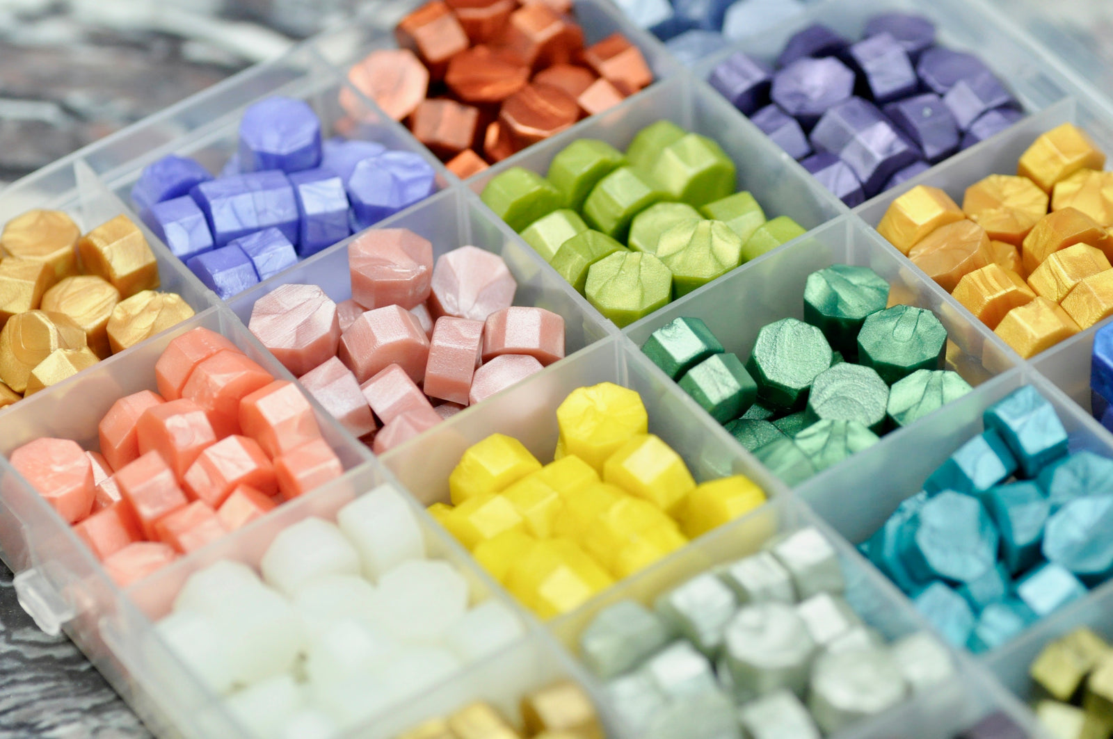 Sealing Wax Beads 24 Grids Palette | Retro Carnival - Backtozero B20 - 24 grid, 24grid, blue, Green, Lavender, Metallic, Metallic Blue, Metallic Green, metallic lavender, metallic pink, metallic purple, Metallic Red, newarrivals, octagon bead, palette, pastel, Pastel Blue, Pastel Green, Pink, sealing wax, Wax Beads, Yellow