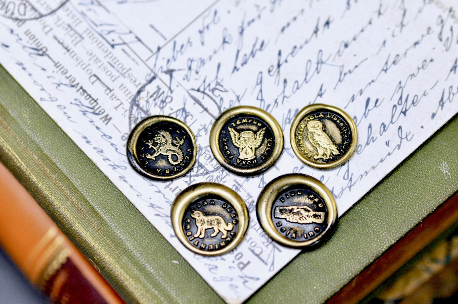 OOAK Latin Motto Cube Wax Seal | Mahopany Obsidian | Make it Happen - Backtozero B20 - Ambitious, antique, antique inspired, cube, dog, handshake, hourglasses, latin, latin motto, Message, motto, natural stone, newarrivals, owl, pirority, potential, Retro, sea lion, stone, trust, wisdom