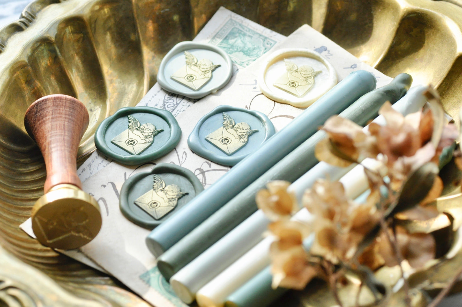 Glue Gun Sealing Wax Set of 5 | Frosty Forest - Backtozero B20 - Glue Gun, green, ivory, Light Green, metallic, newarrivals, olive, olive green, Pale Green, Sealing Wax, Wax Stick