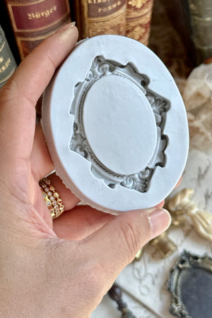 Victorian Scroll Frame Silicon Mold