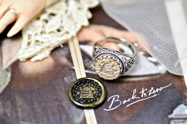 Bee Hive Latin Motto Lace Signet Ring - Backtozero B20 - 12l, 12mm, 12mm ring, 925 Silver, accessory, Bee, hard work, her, hive, Intaglio, Intaglio ring, jewelry, lace, signet, size 10, size 7, size 8, size 9, wax seal, wax seal ring, wax seal stamp, work hard
