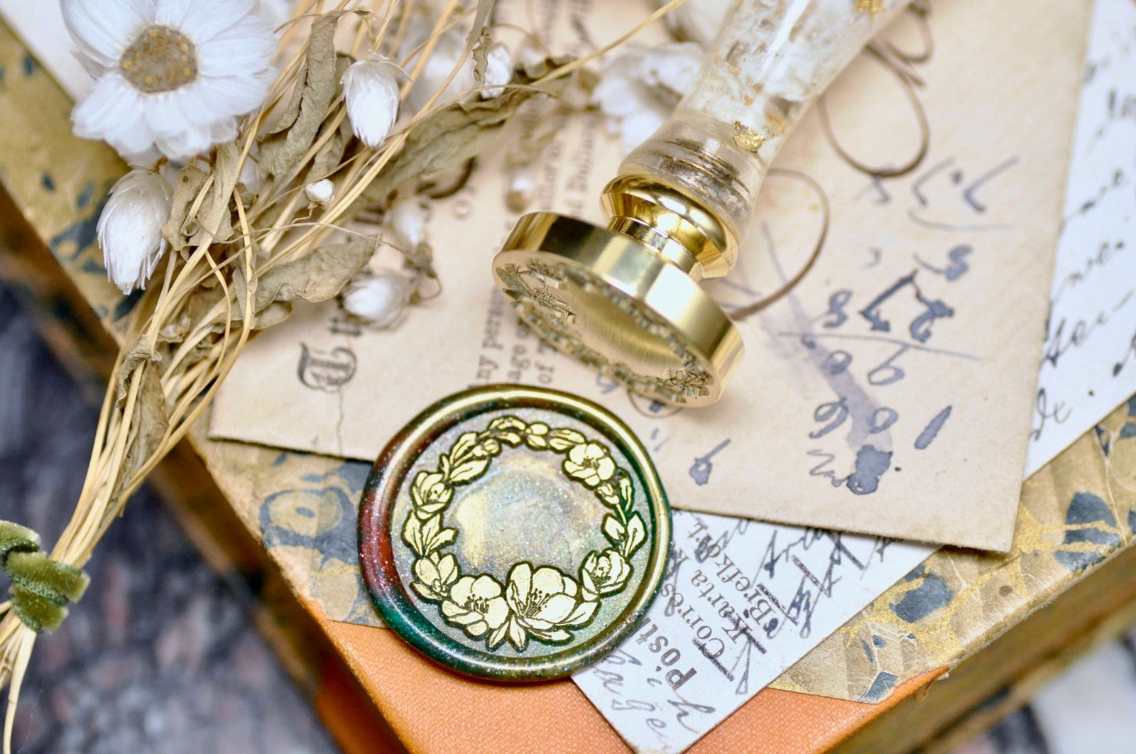 Camellia Wreath Wax Seal Stamp - Backtozero B20 - Botanical, floral, Flower, flowerbird, flowers, Nature, newarrivals, Signature, signaturehandle