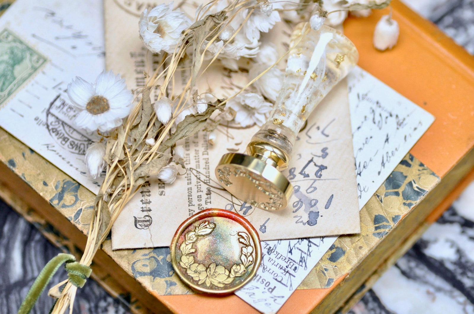 Camellia Partial Wreath Wax Seal Stamp - Backtozero B20 - Botanical, floral, Flower, flowerbird, flowers, Nature, newarrivals, Signature, signaturehandle