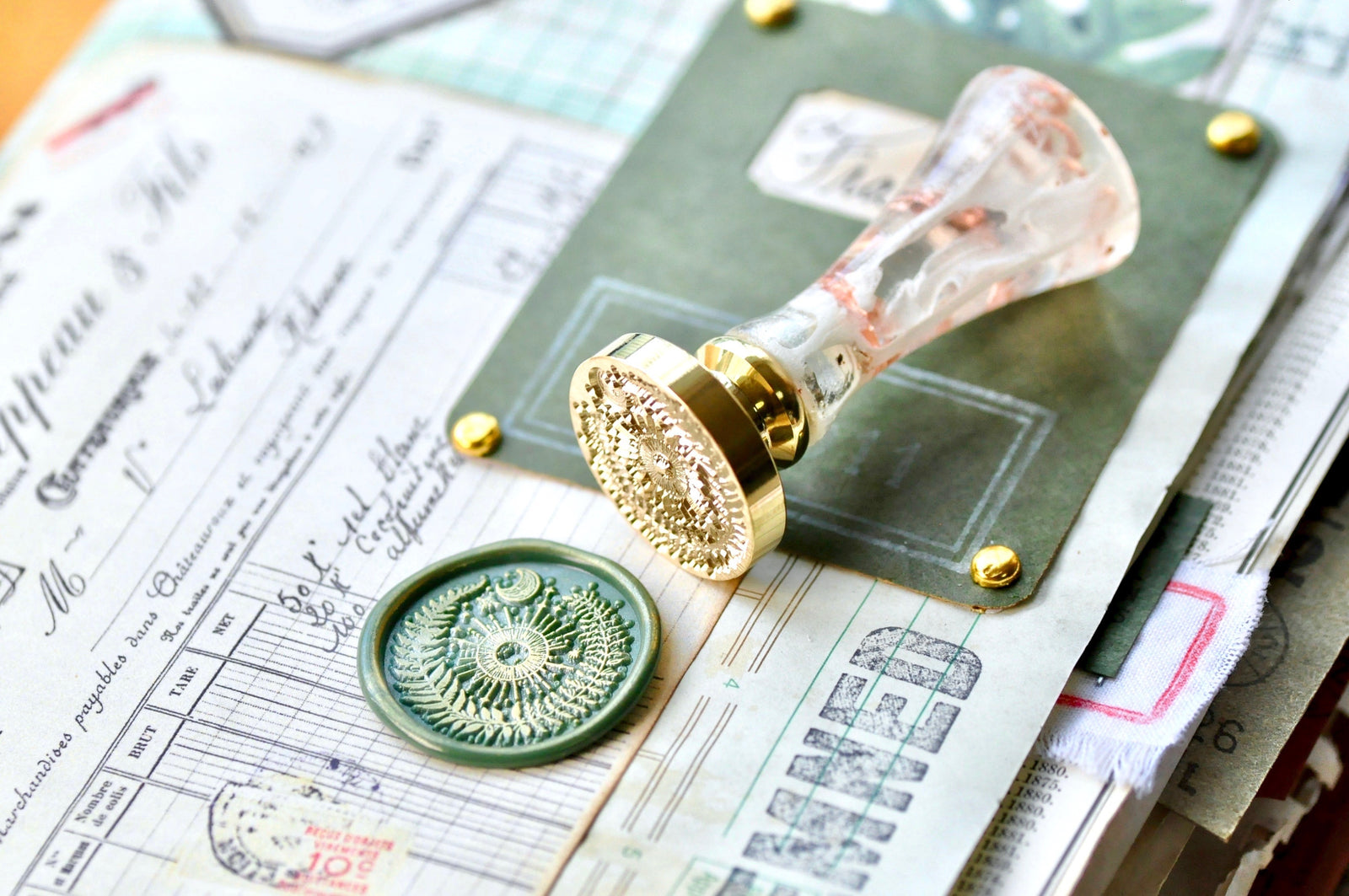 Celestial Fern Wreath Eye Wax Seal Stamp - Backtozero B20 - botanic, Botanical, celestial, eye, fern, iris, Nature, newarrivals, Signature, signaturehandle, star, Starlight, Stars