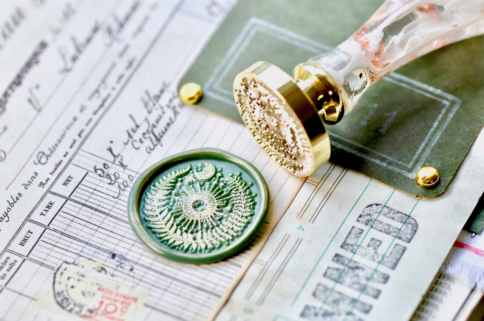 Celestial Fern Wreath Eye Wax Seal Stamp - Backtozero B20 - botanic, Botanical, celestial, eye, fern, iris, Nature, newarrivals, Signature, signaturehandle, star, Starlight, Stars