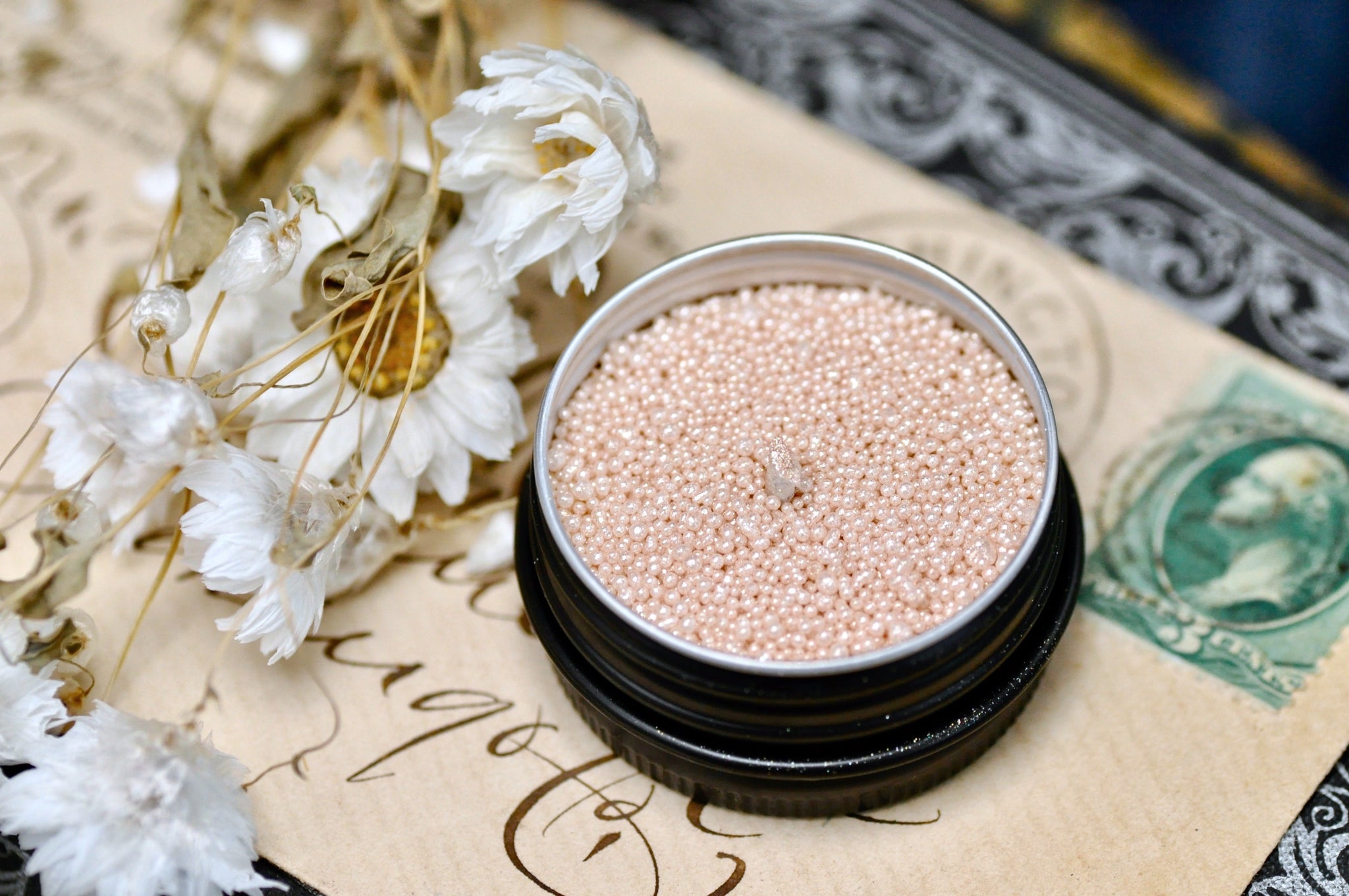Shimmery Loose Beads Pearled Sand Candle, Mini Gold