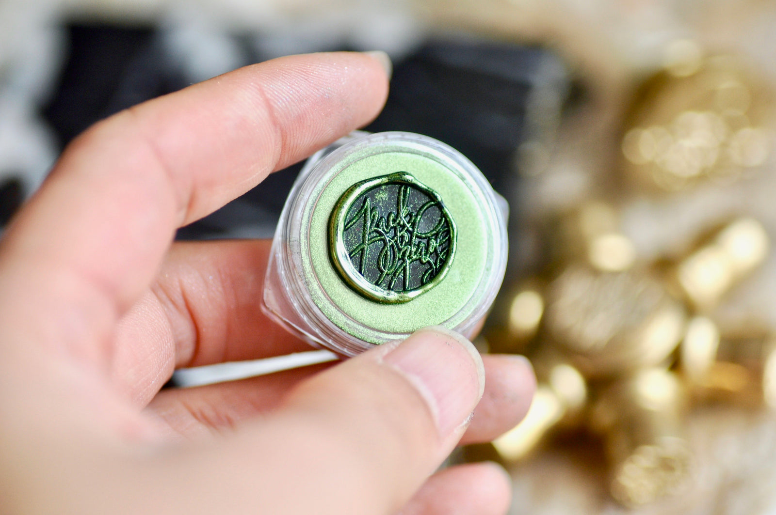Chrome Metallic Highlight Powder for Wax Seal | Leaf Green