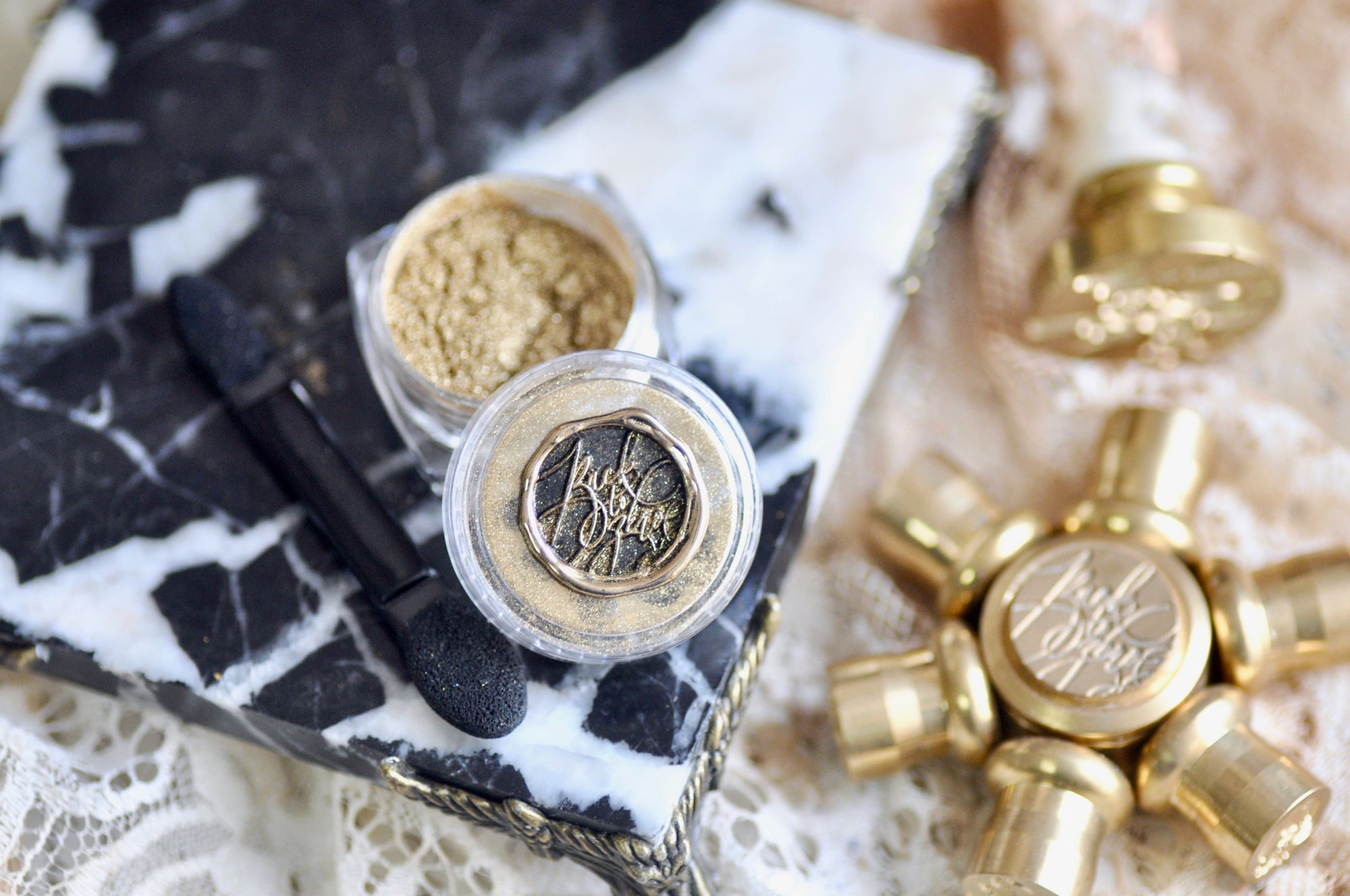 Chrome Metallic Highlight Powder for Wax Seal | Light Gold