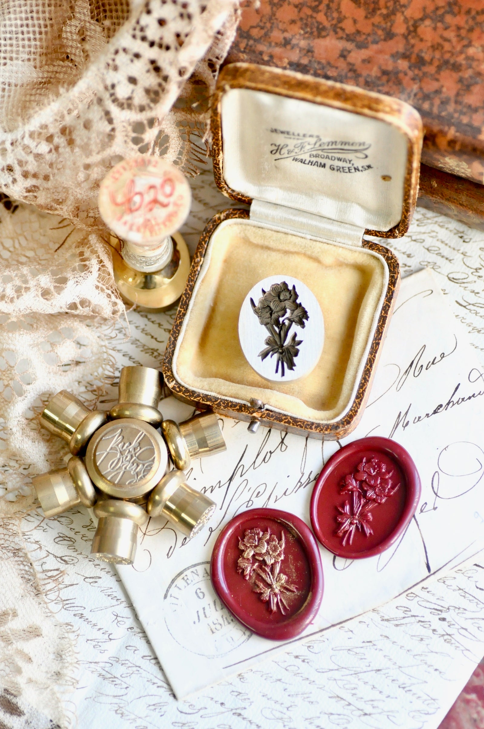 Floral Whispers: In Lieu of Speech Wax Seal Stamp | Daffodil | Hope Reborn (Pre-Order / Ship in March)