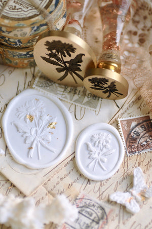 Floral Whispers: In Lieu of Speech Wax Seal Stamp | Daisy | Begin