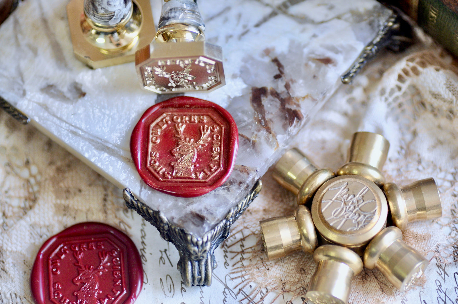 Deer Latin Motto Wax Seal Stamp | Wisdom | O