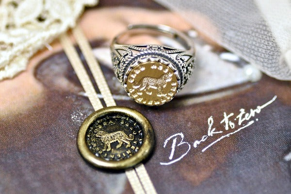 Dog Latin Motto Lace Signet Ring - Backtozero B20 - 12l, 12mm, 12mm ring, 925 Silver, accessory, Ambitious, her, Intaglio, Intaglio ring, jewelry, lace, latin motto, motivation, signet, size 10, size 7, size 8, size 9, wax seal, wax seal ring, wax seal stamp