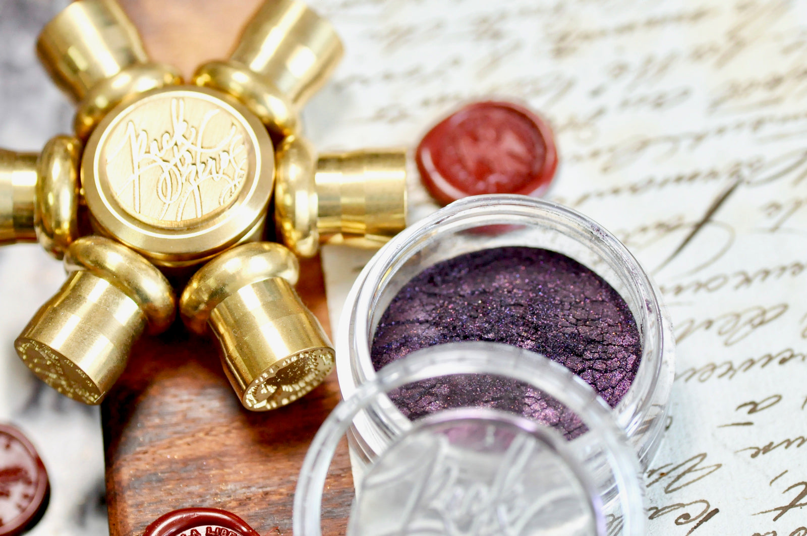Metallic Highlight Powder for Wax Seal | Eggplant