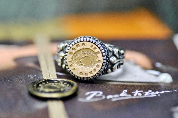 Eye Latin Motto Fleur De Lis Signet Ring - Backtozero B20 - 12f, 12mm, 12mm ring, 925 Silver, accessory, blind, Fleur de Lis, him, Intaglio, Intaglio ring, jewelry, latin, latin motto, Love, Message, ring, seal, seal ring, sight, signet, size 10, size 11, size 8, size 9, wax seal, wax seal stamp