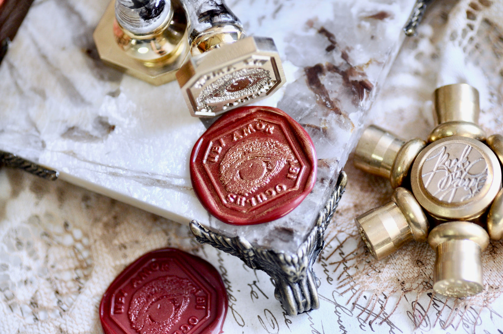Eye Latin Motto Wax Seal Stamp | Love | O