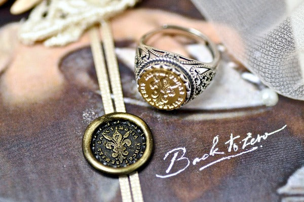 Fleur de Lis Latin Motto Lace Signet Ring - Backtozero B20 - 12l, 12mm, 12mm ring, 925 Silver, accessory, conquer, her, Intaglio, Intaglio ring, jewelry, lace, latin motto, purity, signet, size 10, size 7, size 8, size 9, wax seal, wax seal ring, wax seal stamp