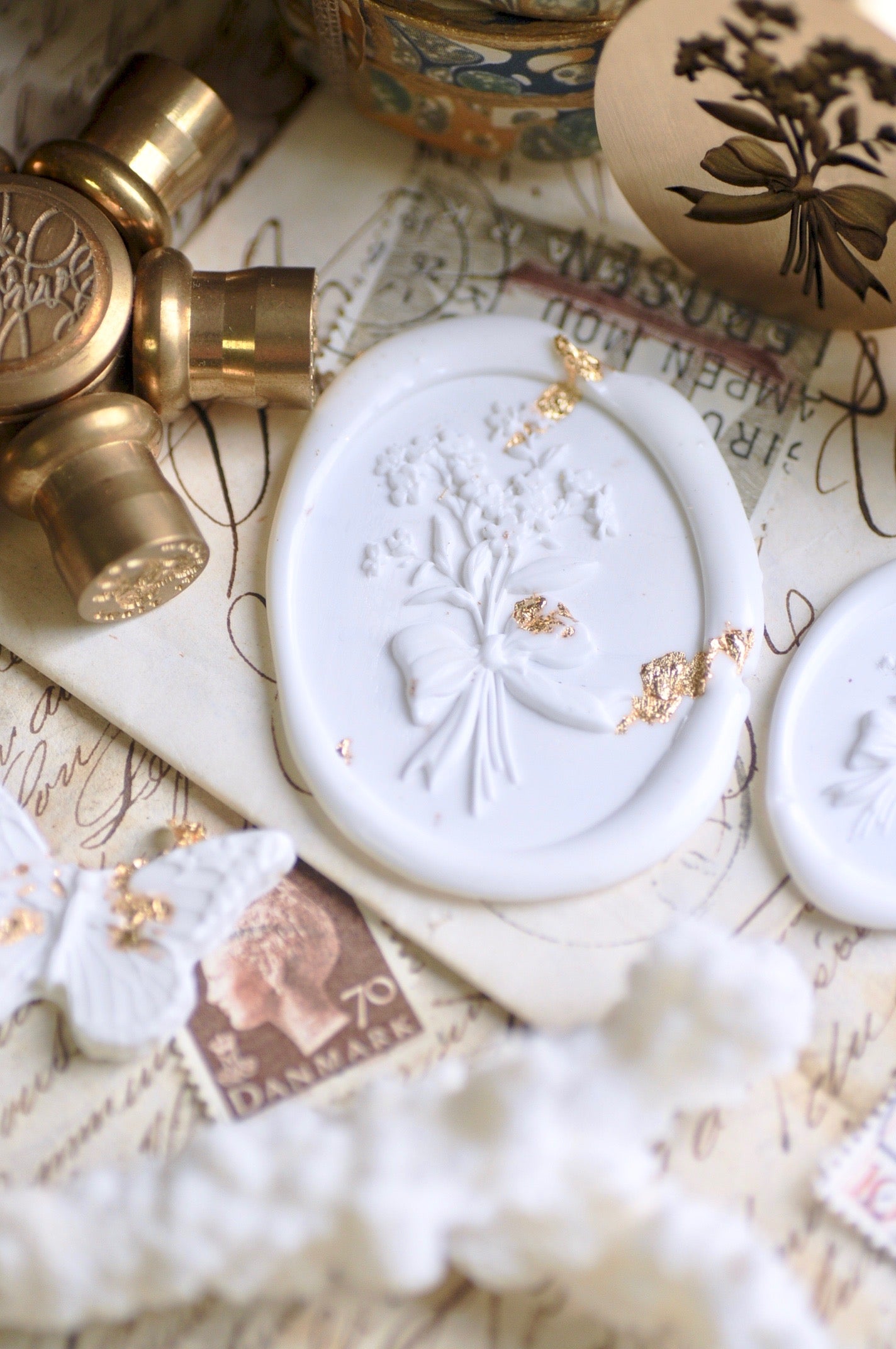 Floral Whispers: In Lieu of Speech Wax Seal Stamp | Forget-me-not | Remembrance