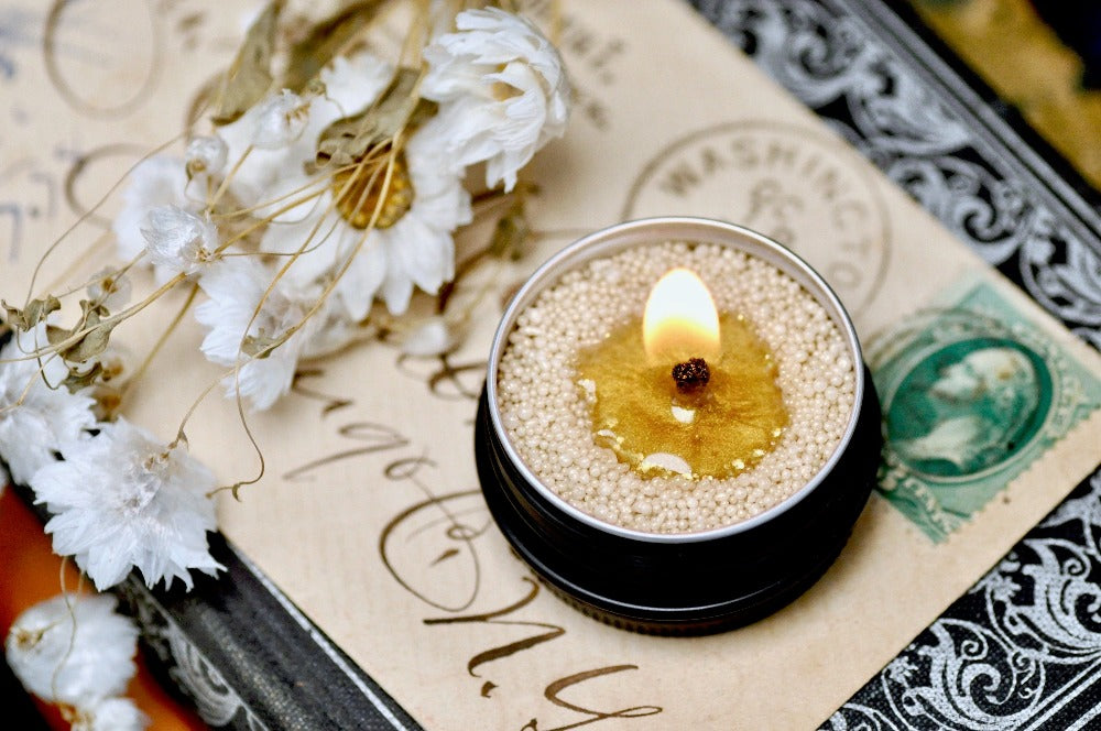 Shimmery Loose Beads Candle | Mini Gold - Backtozero B20 - candle, Gold, granulated candle, loose beads, newarrivals, pearled candle, shimmery