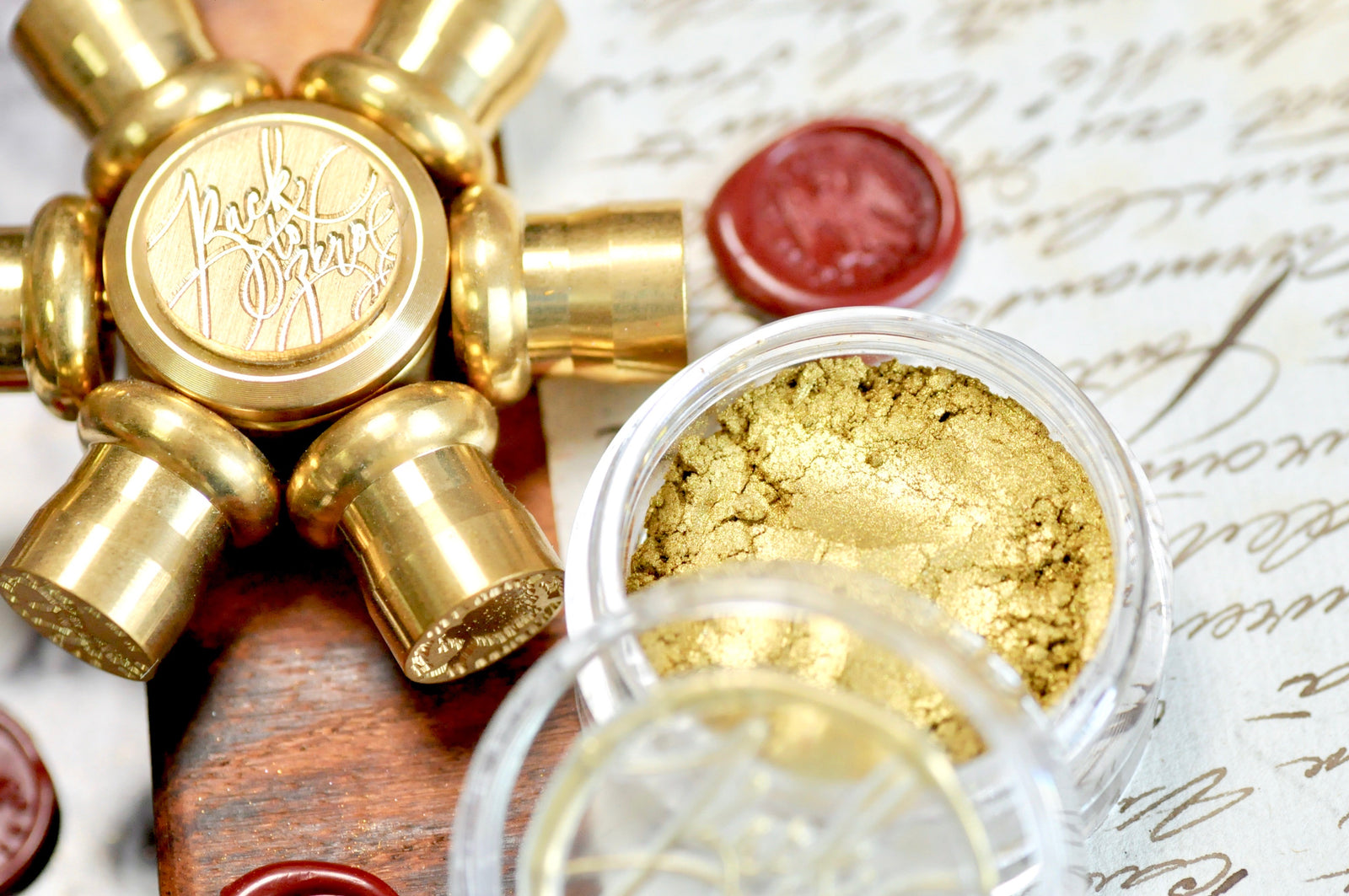 Metallic Highlight Powder for Wax Seal | Gold