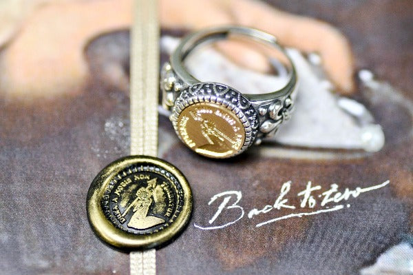 Hand Holding Arrow Latin Motto Fleur De Lis Signet Ring - Backtozero B20 - 12f, 12mm, 12mm ring, 925 Silver, accessory, Arrow, courage, destiny, Fleur de Lis, fortune, him, Intaglio, Intaglio ring, jewelry, latin, latin motto, Message, ring, seal, seal ring, signet, size 10, size 11, size 8, size 9, wax seal, wax seal stamp
