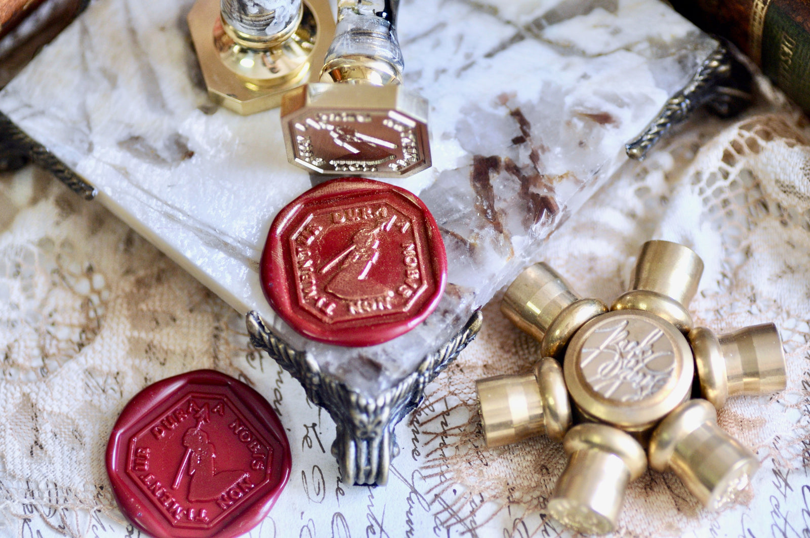 Hand Holding Arrow Latin Motto Wax Seal Stamp | Courage | O