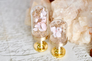 OOAK Dried Hydrangea Glass Dome Wax Seal Handle | Pink