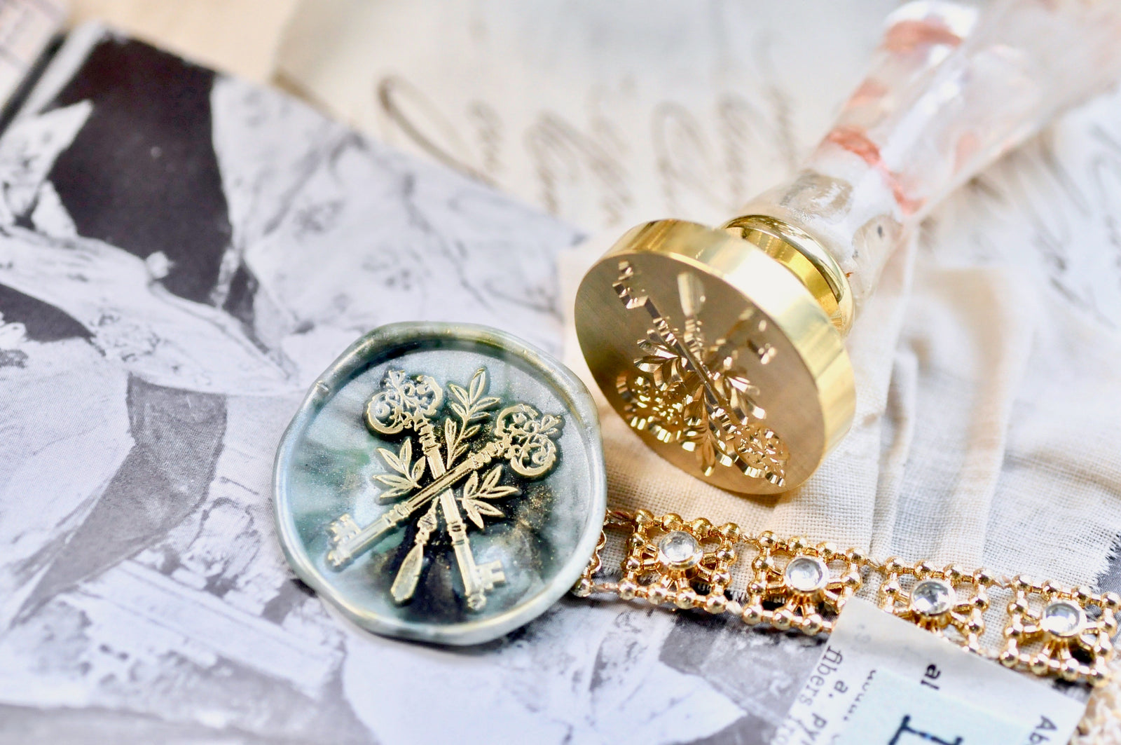 Crossed Keys with Olive Branches & Tassel Wax Seal Stamp - Backtozero B20 - Botanical, handleupgrade, key, keys, newarrivals, olive branch, Retro, Signature, signaturehandle, skeleton key, tassel