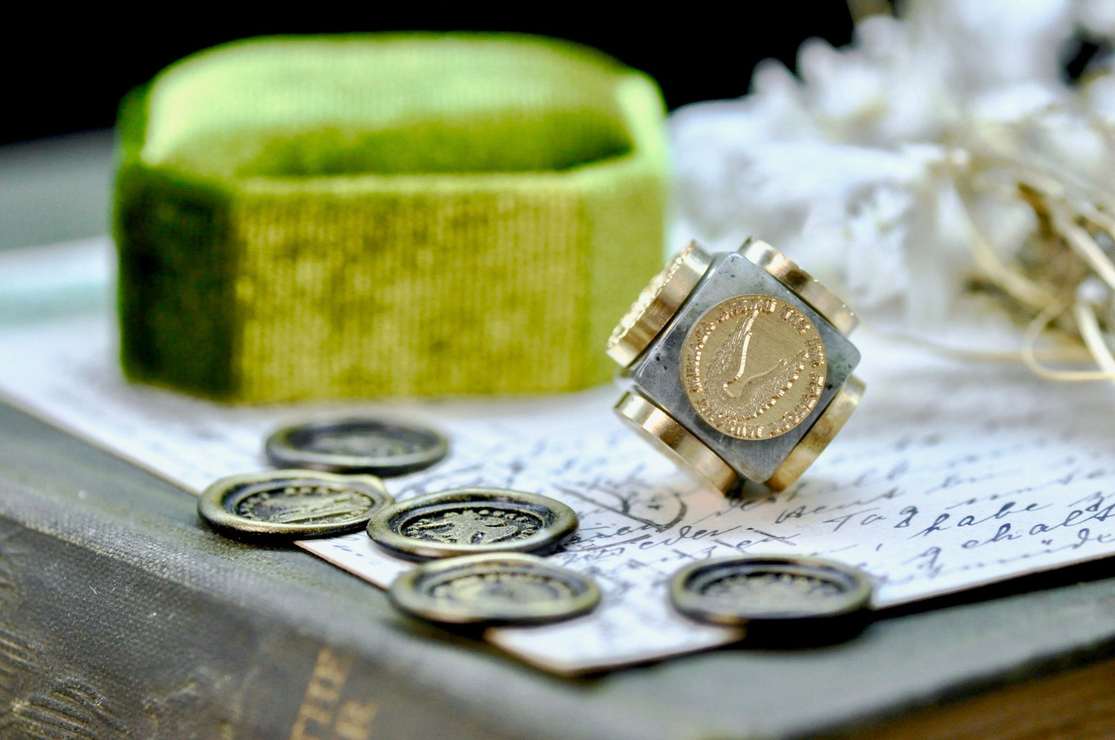 OOAK Latin Motto Cube Wax Seal | Labradorite | Stay Focus - Backtozero B20 - antique, antique inspired, bee hive, Bird, book, Clover, cube, Eagle, focus, horseshoe, latin, latin motto, Message, motivation, motto, natural stone, newarrivals, Retro, safety, stone, wings, wisdom