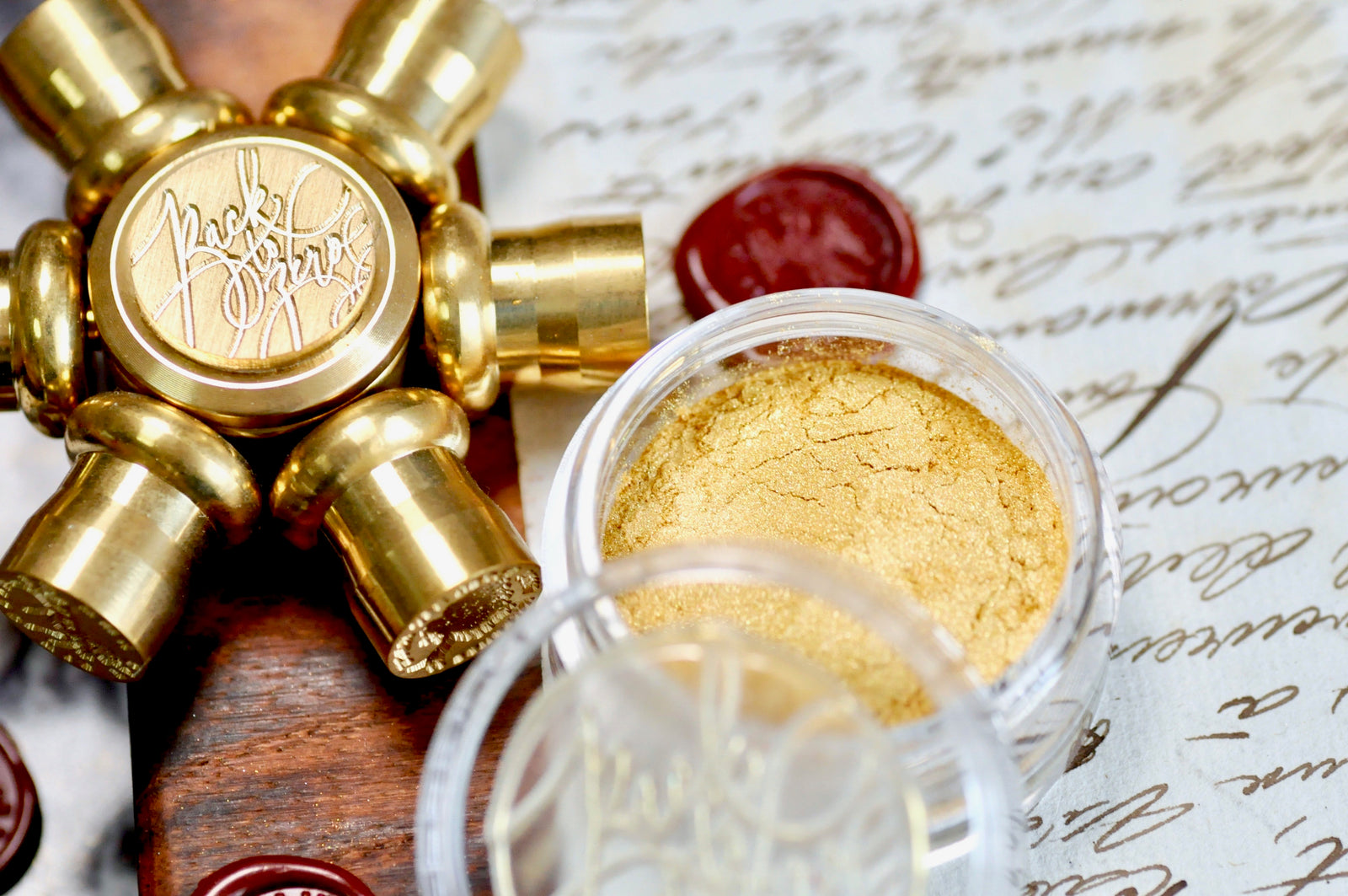Metallic Highlight Powder for Wax Seal | Light Gold