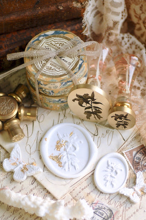 Floral Whispers: In Lieu of Speech Wax Seal Stamp | Lily | Renewed Dignity