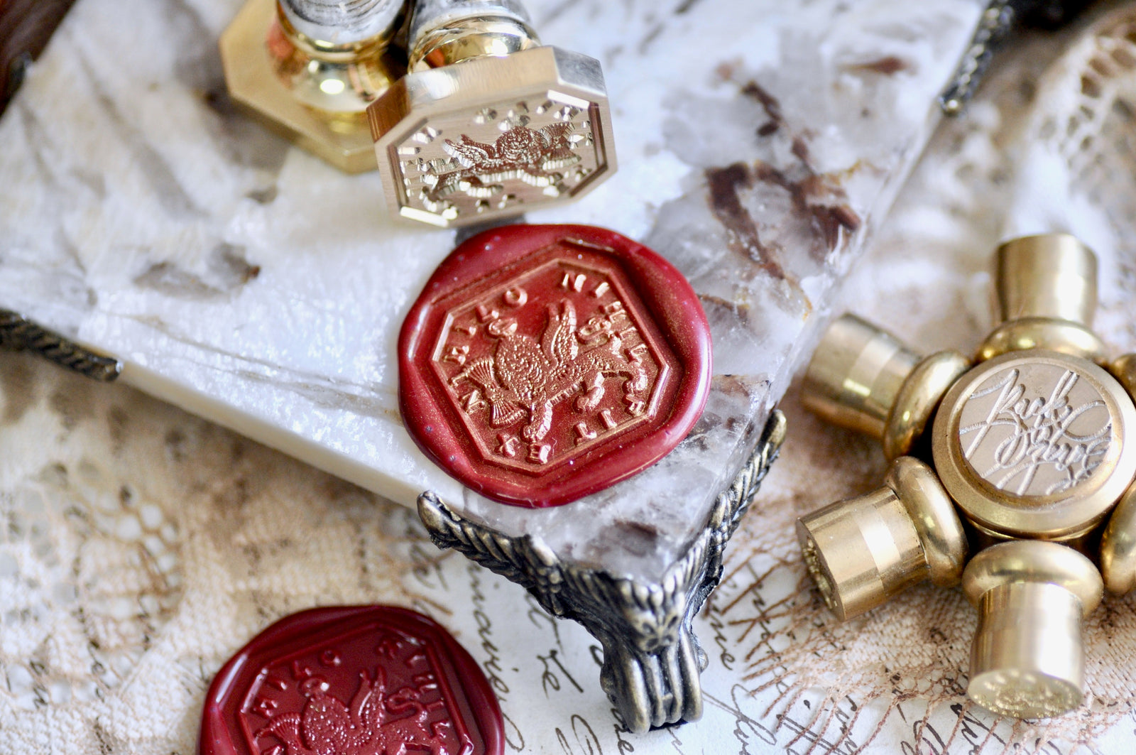 Winged Lion Latin Motto Wax Seal Stamp | Dedication | O