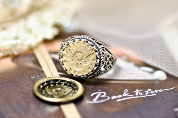 Lock with Wings Latin Motto Lace Signet Ring - Backtozero B20 - 12l, 12mm, 12mm ring, 925 Silver, accessory, faith, faithful, her, Intaglio, Intaglio ring, jewelry, lace, latin motto, loyalty, signet, size 10, size 7, size 8, size 9, time, wax seal, wax seal ring, wax seal stamp