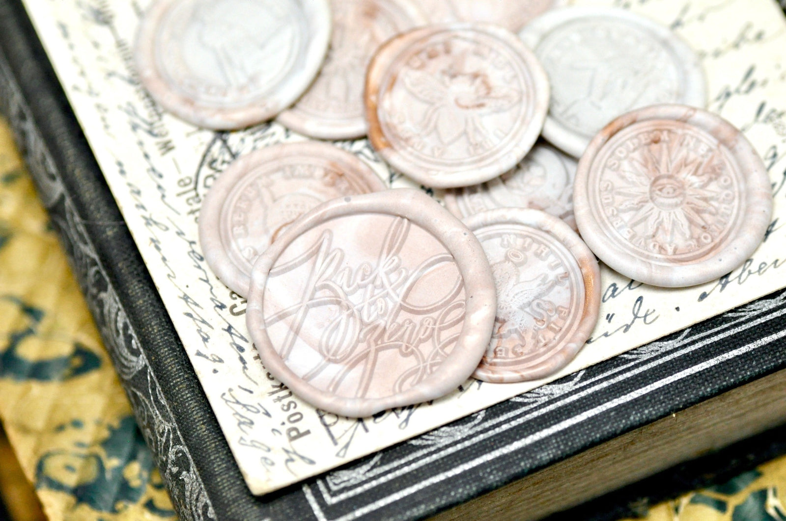 Marble Glue Gun Sealing Wax | Brown & White - Backtozero B20 - Brown, Glue Gun, marble, marble wax, newarrivals, sale, Sealing Wax, Wax Stick