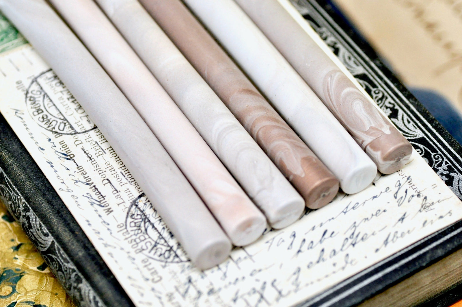 Marble Glue Gun Sealing Wax | Brown & White - Backtozero B20 - Brown, Glue Gun, marble, marble wax, newarrivals, sale, Sealing Wax, Wax Stick