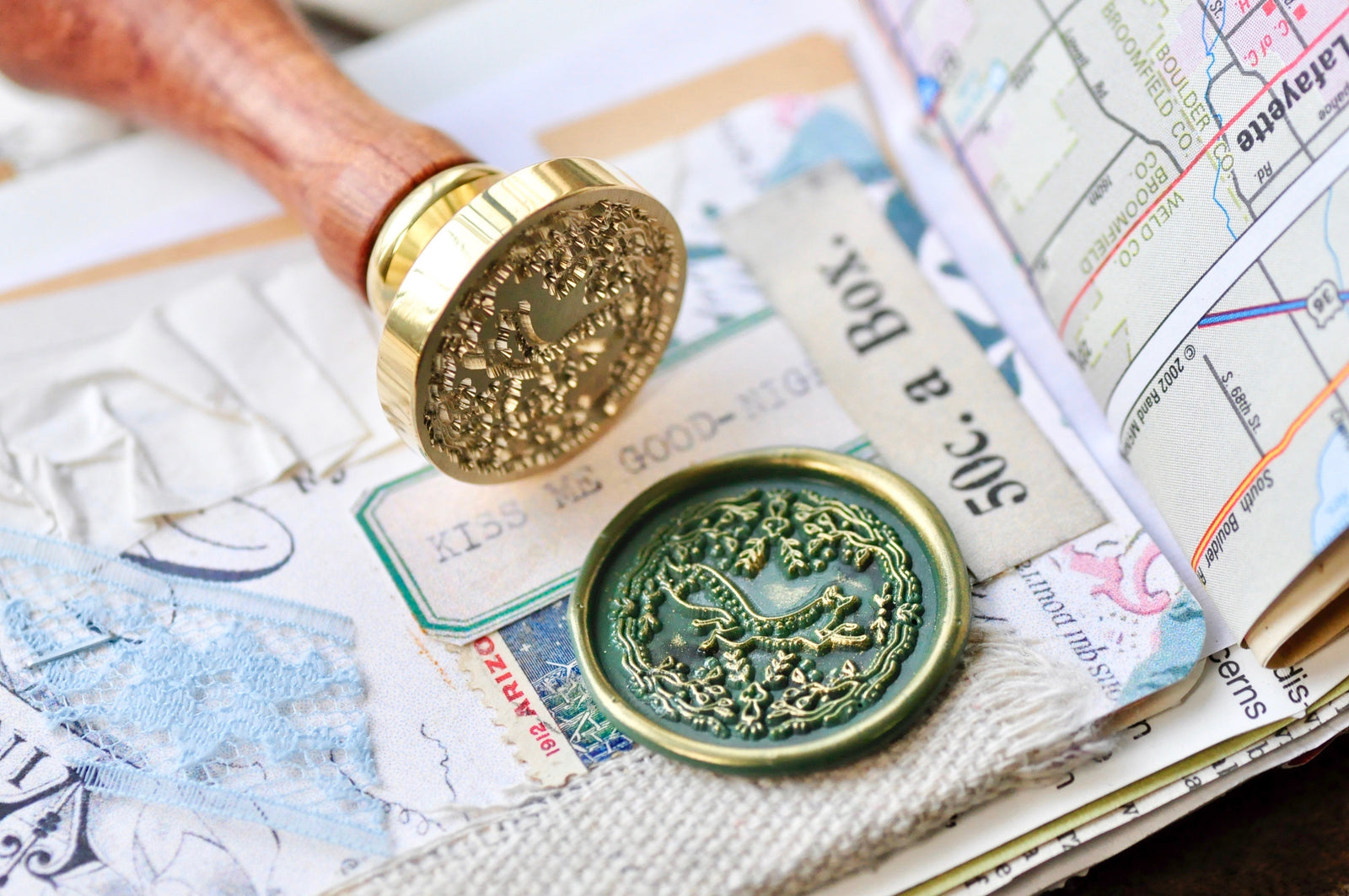 Nature Dreams Fox Wax Seal Stamp Designed by Nikki Dotti - Backtozero B20 - Animal, botanic, Botanical, collaboration, Fox, metallic powder, Nature, newarrivals, Signature, signaturehandle, Woodland Animal