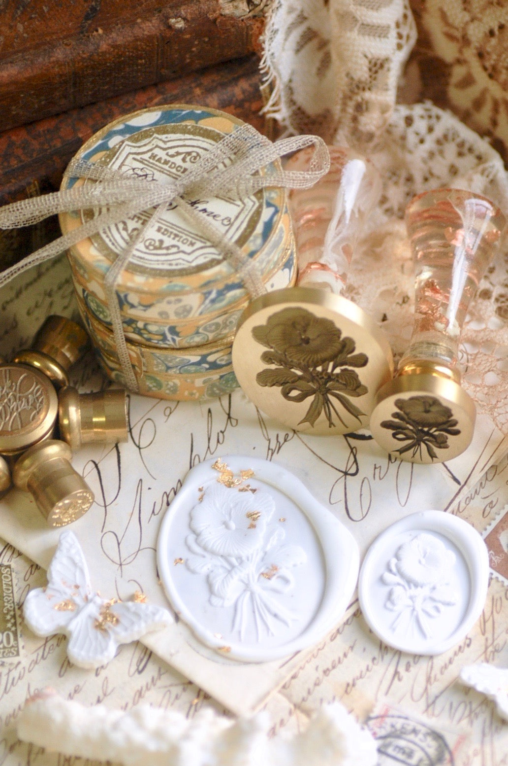 Floral Whispers: In Lieu of Speech Wax Seal Stamp | Pansy | Thoughts of Love (Copy)