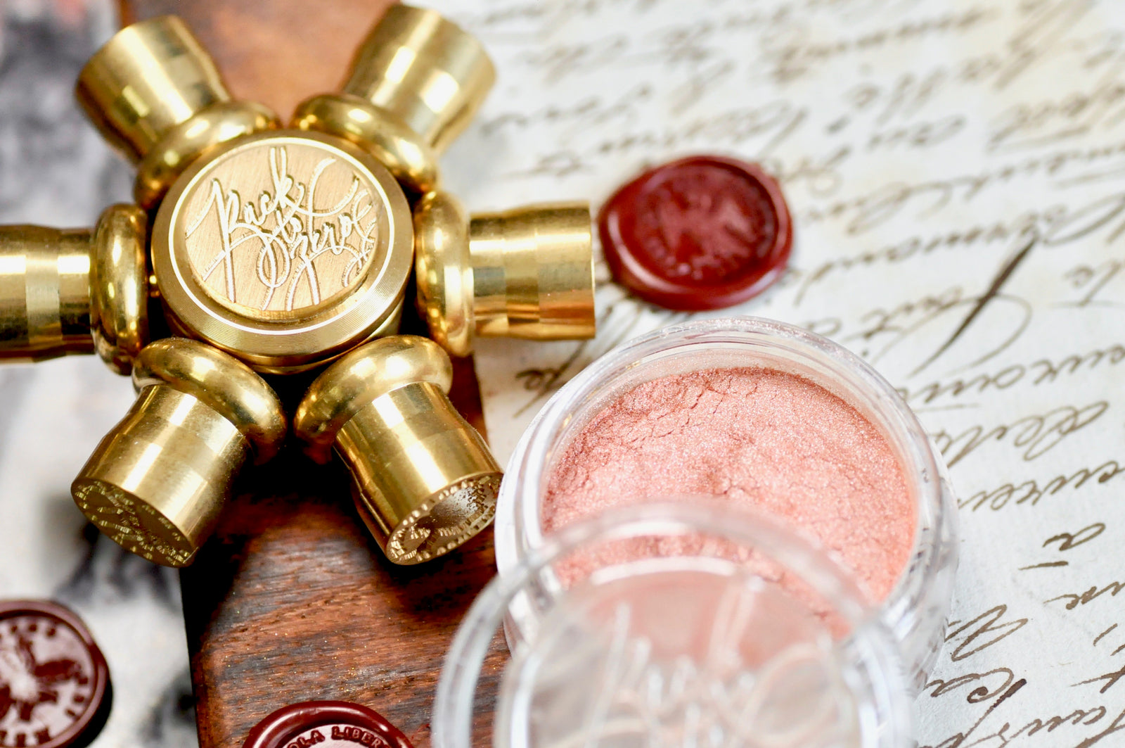 Metallic Highlight Powder for Wax Seal | Peach Gold