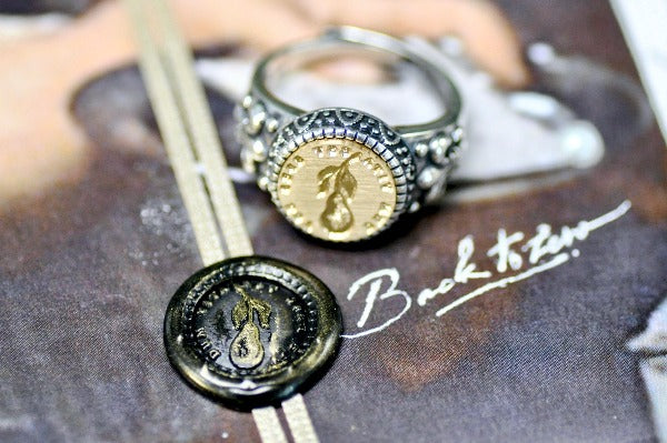 Pear Latin Motto Fleur De Lis Signet Ring - Backtozero B20 - 12f, 12mm, 12mm ring, 925 Silver, accessory, Fleur de Lis, him, hope, Intaglio, Intaglio ring, jewelry, latin, latin motto, life, Message, ring, seal, seal ring, signet, size 10, size 11, size 8, size 9, wax seal, wax seal stamp