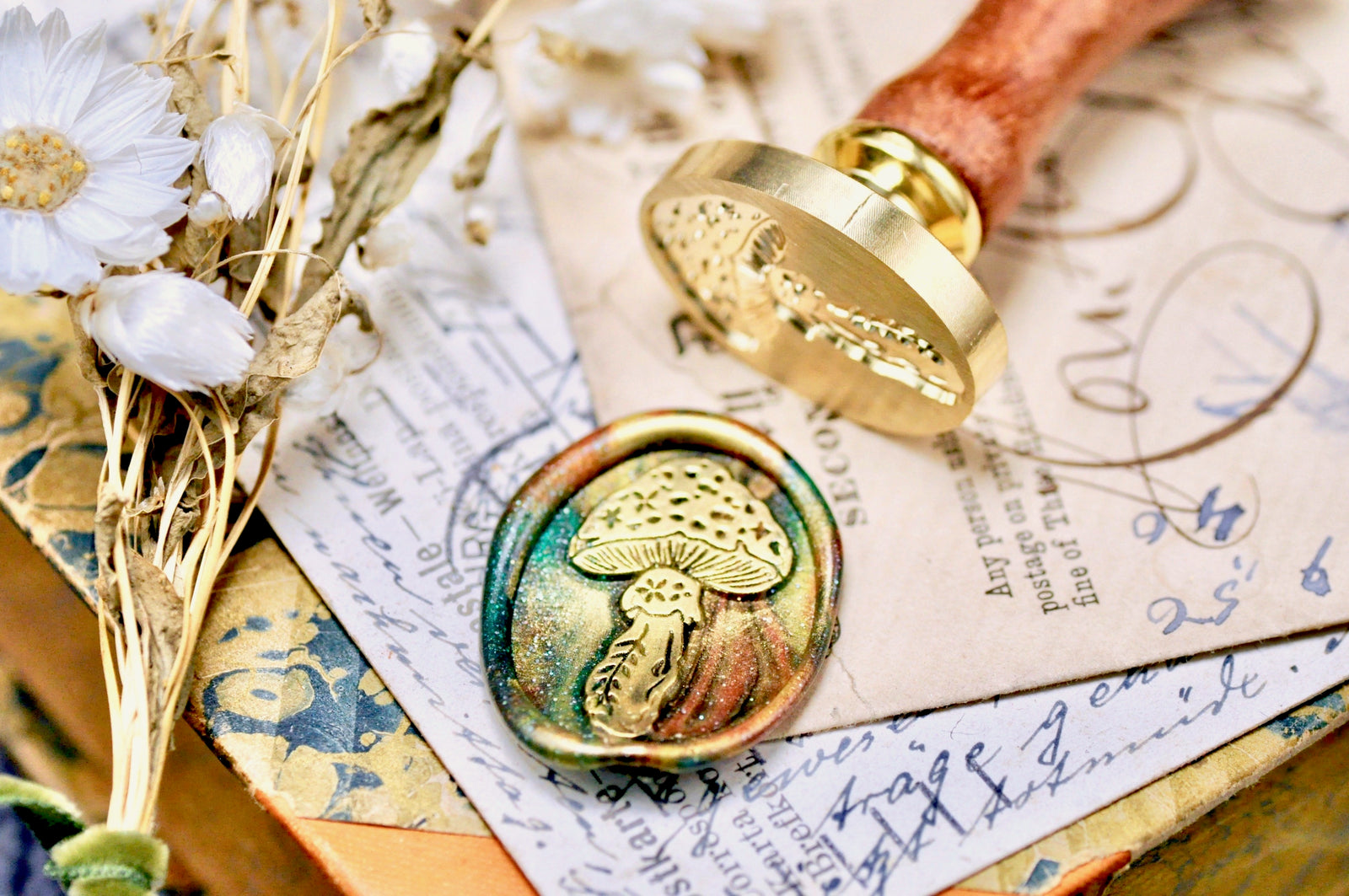 Tall Mushroom Wax Seal Stamp Designed by Petra - Backtozero B20 - botanic, Botanical, collaboration, copper powder, galaxy, mushroom, Nature, newarrivals, oval, petra, Signature, signaturehandle, star, Woodland