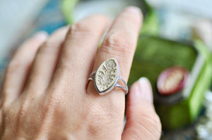 Retro Flower Signet Ring | Pansy