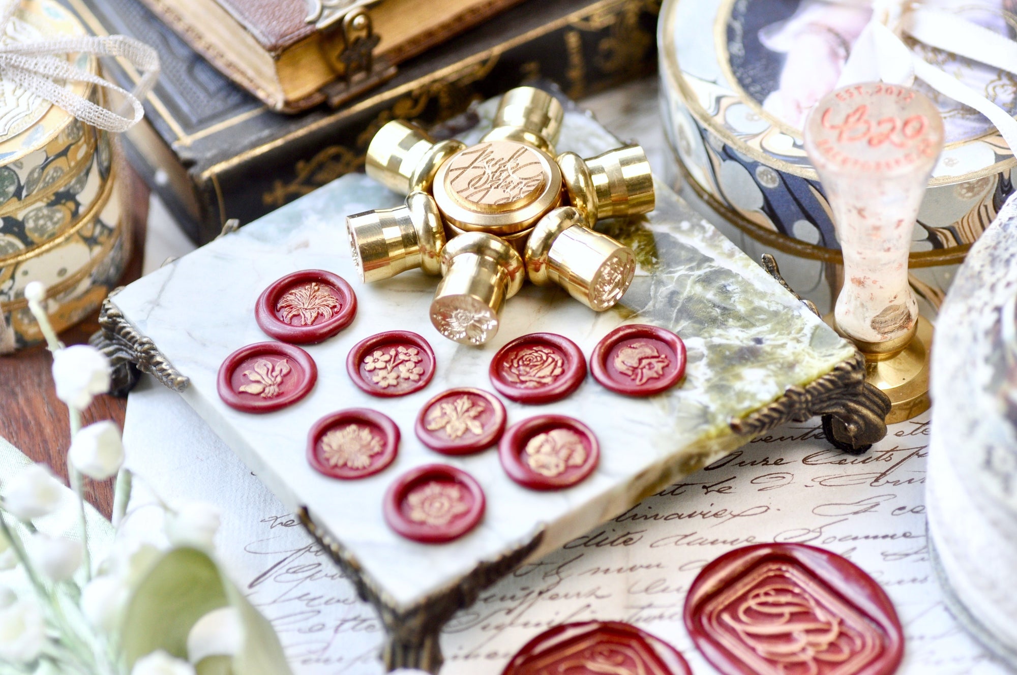 Build Your Retro Flower Mini Wheel Wax Seal