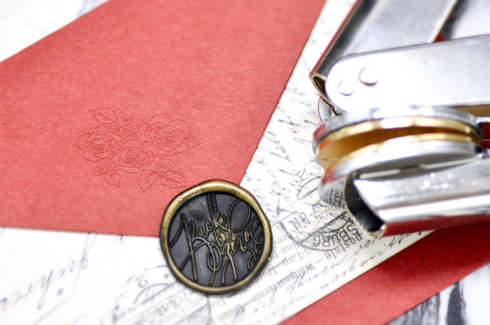 Roses Embosser - Backtozero B20 - Botanical, Embosser, floral, Flower, Nature, newarrivals, rose