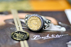 Unicorn Latin Motto Fleur De Lis Signet Ring - Backtozero B20 - 12f, 12mm, 12mm ring, 925 Silver, accessory, authentic, Fleur de Lis, him, Intaglio, Intaglio ring, jewelry, latin, latin motto, Message, motivation, ring, seal, seal ring, signet, size 10, size 11, size 8, size 9, wax seal, wax seal stamp