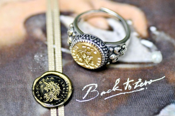 Unicorn Latin Motto Fleur De Lis Signet Ring - Backtozero B20 - 12f, 12mm, 12mm ring, 925 Silver, accessory, authentic, Fleur de Lis, him, Intaglio, Intaglio ring, jewelry, latin, latin motto, Message, motivation, ring, seal, seal ring, signet, size 10, size 11, size 8, size 9, wax seal, wax seal stamp
