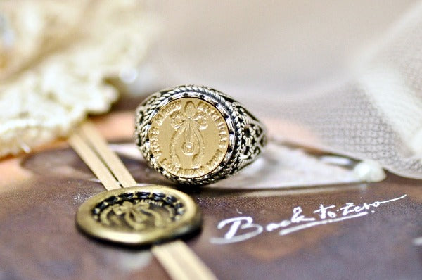 Wishbone Latin Motto Lace Signet Ring - Backtozero B20 - 12l, 12mm, 12mm ring, 925 Silver, accessory, fortune, her, Intaglio, Intaglio ring, jewelry, lace, latin motto, luck, signet, size 10, size 7, size 8, size 9, wax seal, wax seal ring, wax seal stamp