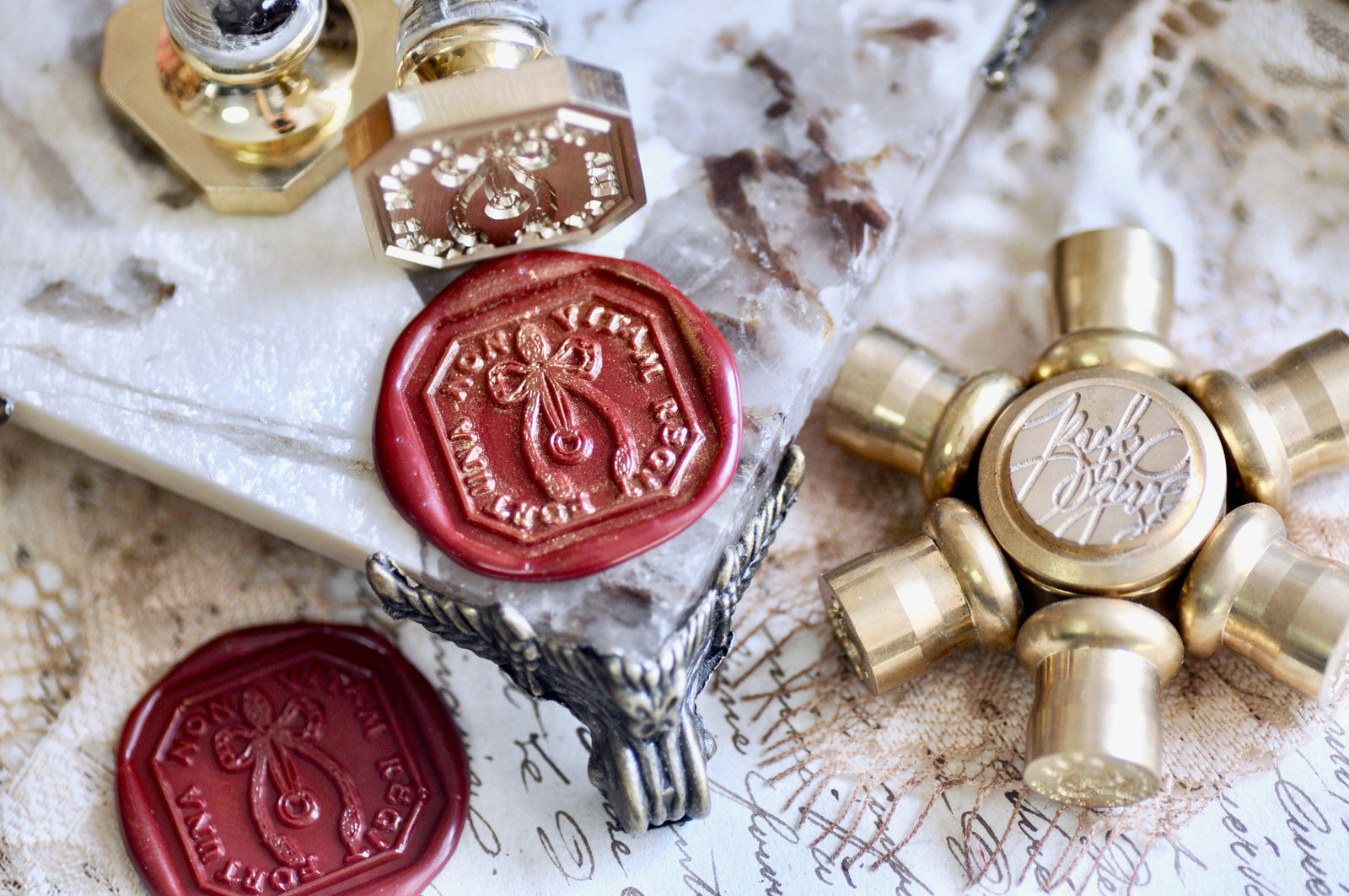 Wishbone Latin Motto Wax Seal Stamp | Fortune | O