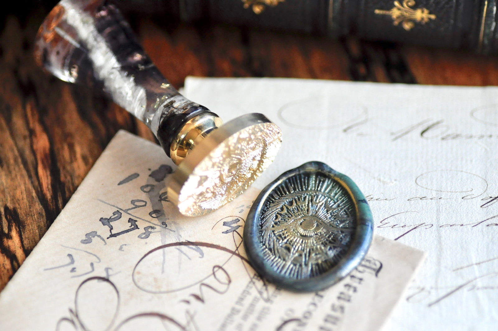 Moon Eye Wax Seal Stamp Designed by Wood - Backtozero B20 - cloud, collaboration, eye, handleupgrade, moon, newarrivals, oval, Signature, signaturehandle, Starlight, tattoo, tattoowood, texture